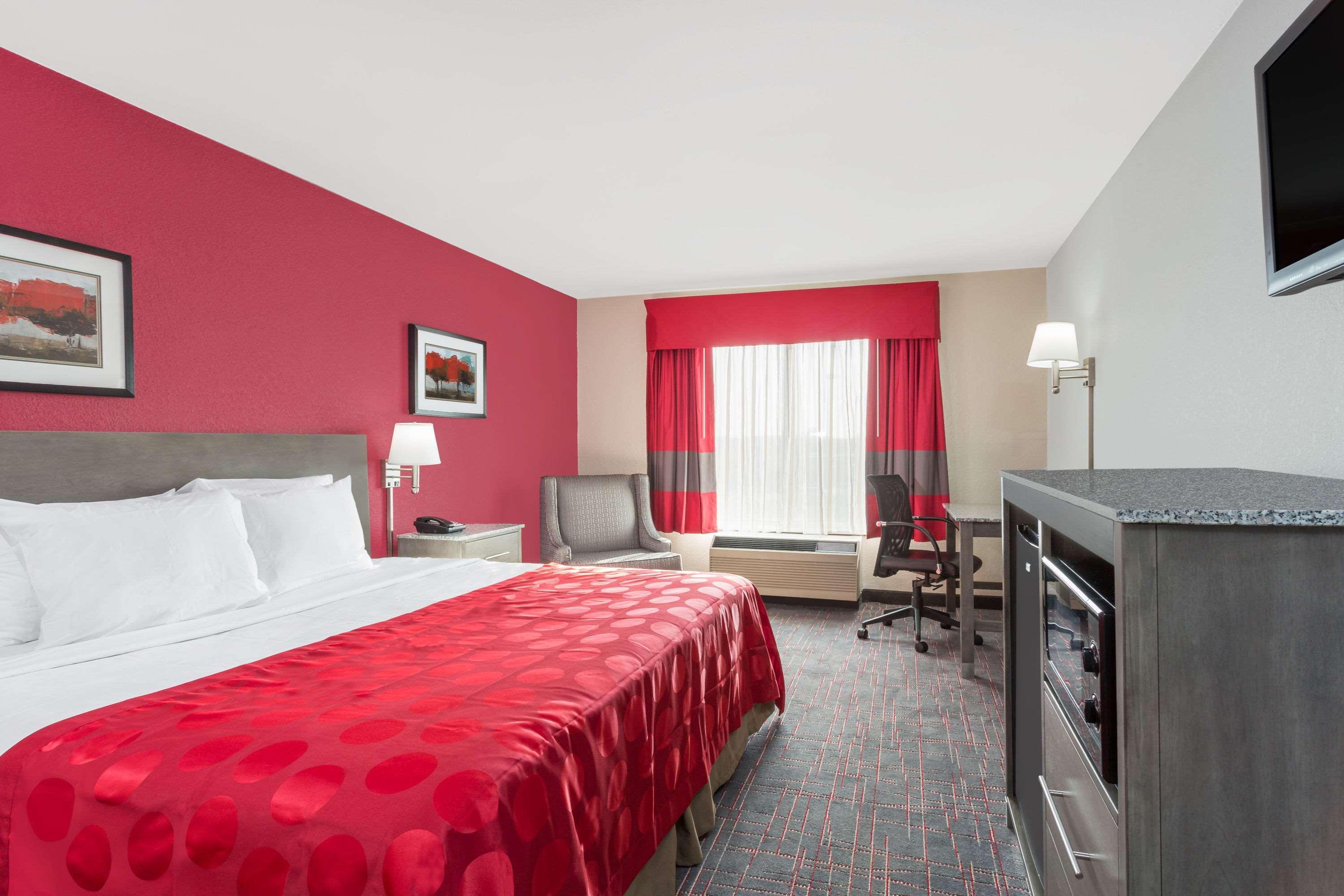 Clarion Pointe - Greensboro Coliseum Area Εξωτερικό φωτογραφία