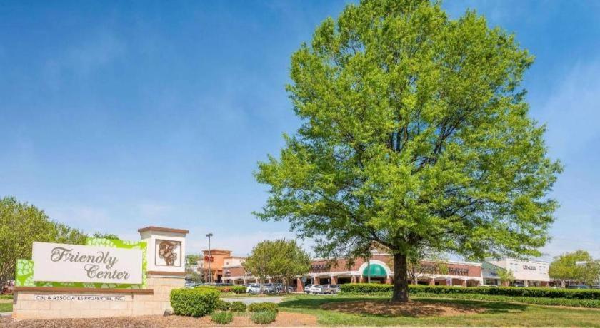 Clarion Pointe - Greensboro Coliseum Area Εξωτερικό φωτογραφία
