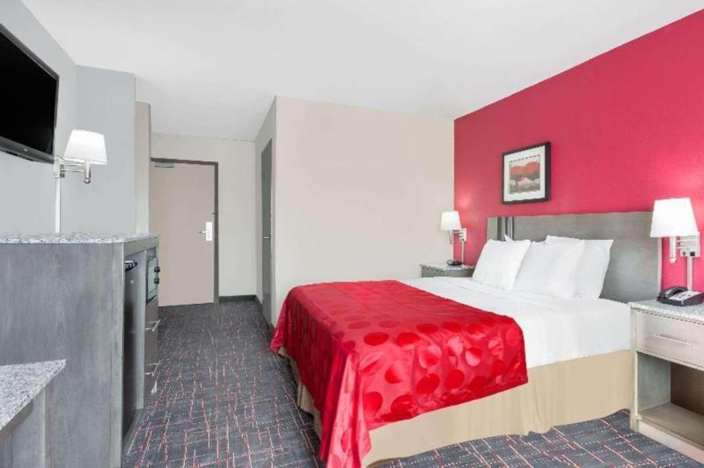 Clarion Pointe - Greensboro Coliseum Area Εξωτερικό φωτογραφία