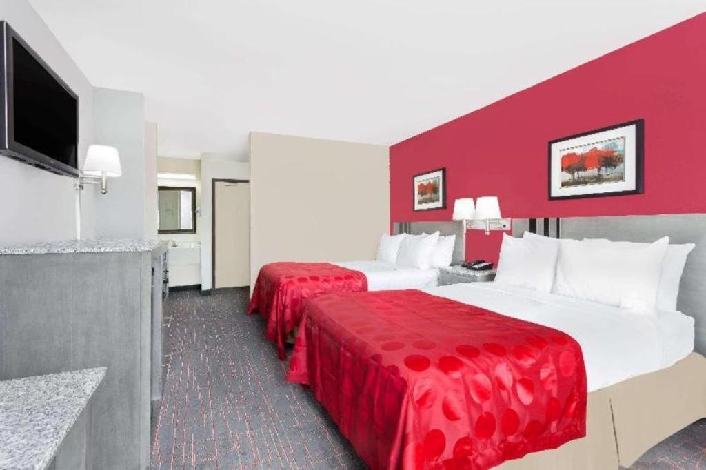 Clarion Pointe - Greensboro Coliseum Area Εξωτερικό φωτογραφία